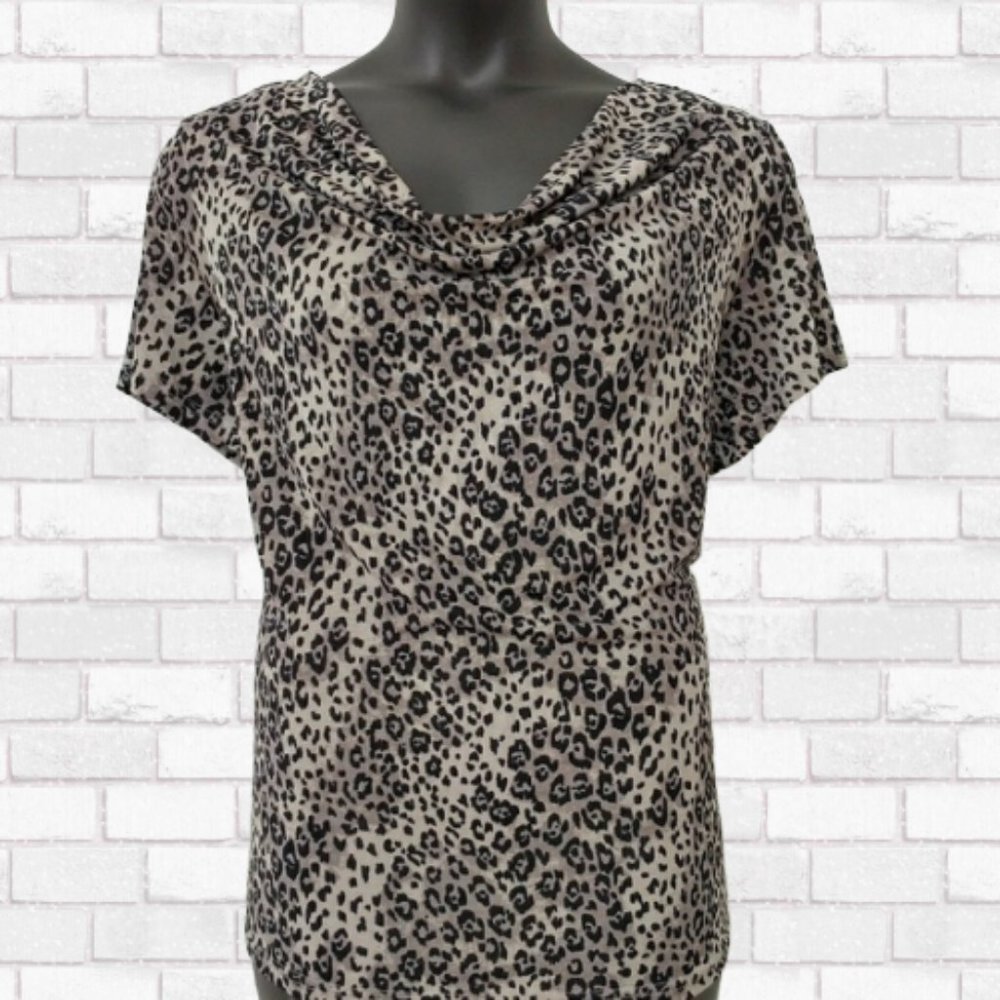 ➕ Jaclyn Smith Leopard Print Drape Neck Top